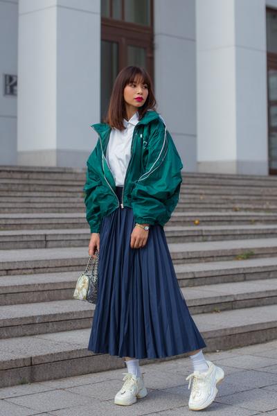 18. Autumn outfits 2026 with Sporty Windbreaker and Pleated Skirt