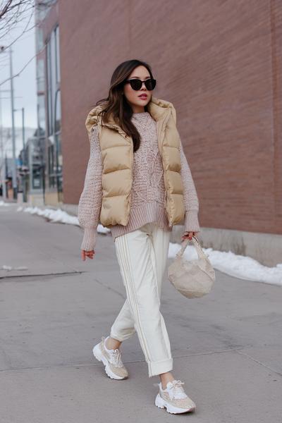 6. Warm Outfits For Winter Casual with Puffer Vest and Knit Set