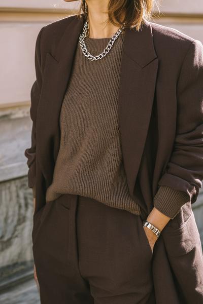 12. Brown Outfit with oversized knit blazer and minimalist silver jewelry