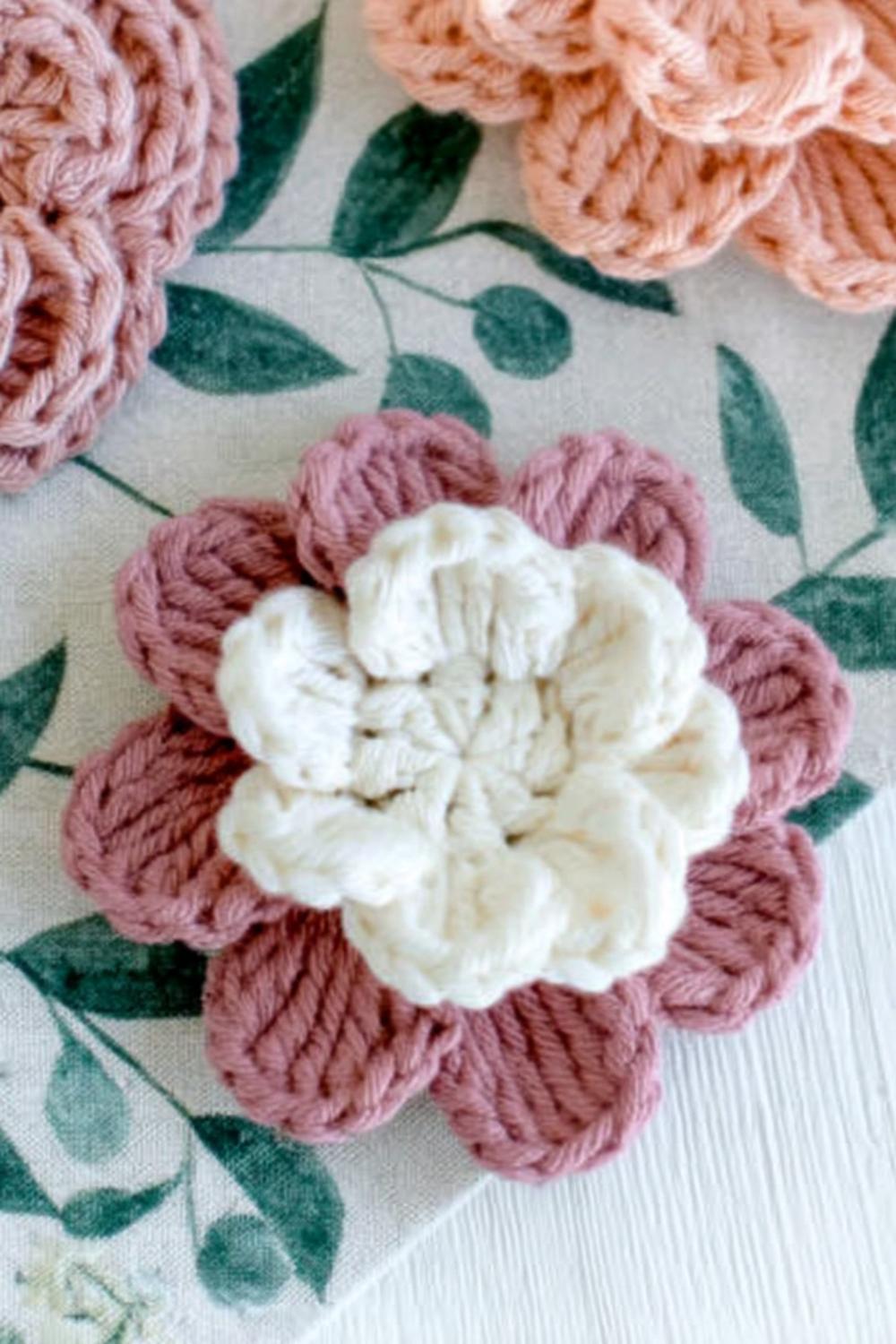 19 Gorgeous Crochet Flower Patterns for Every Skill Level
