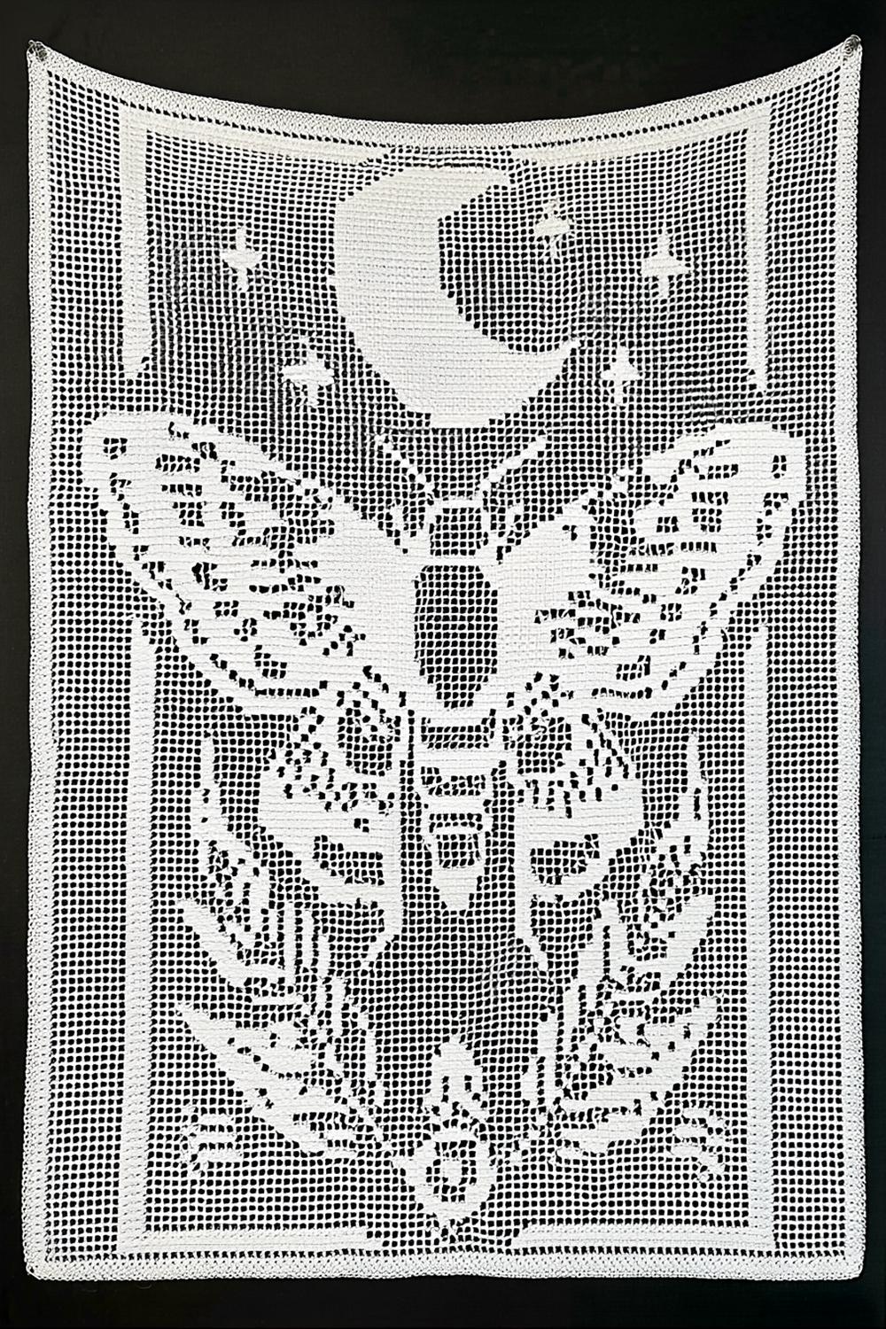 Graceful Bird Motif
