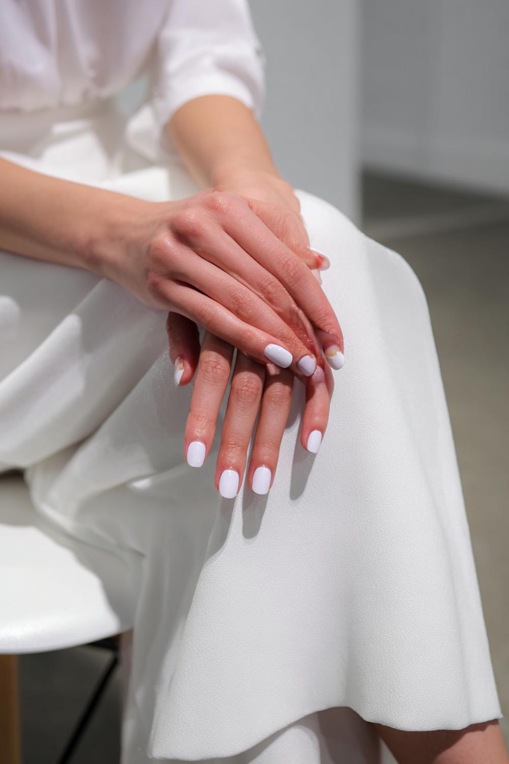 17. Nails and toes matching in Clean White with Minimal Negative Space Lines