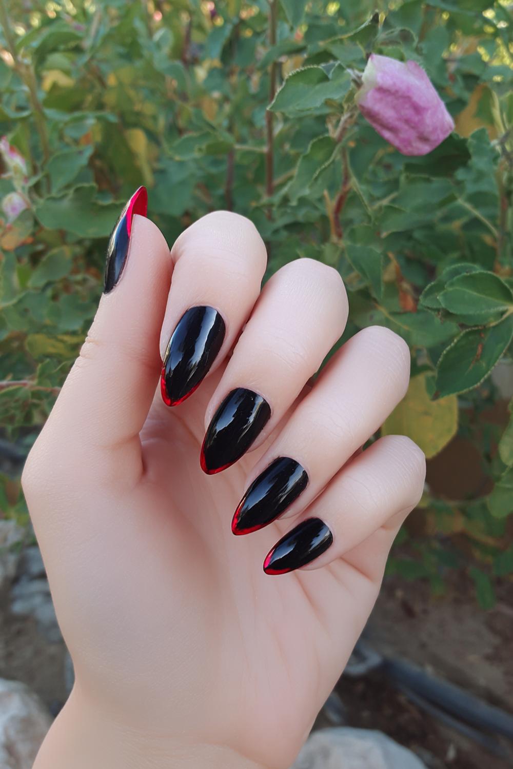 22. Vampire Nails Black Cat-Eye with Red Magnetic Halo