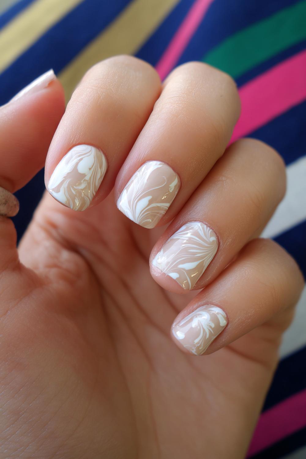 20. Soft Brown Swirl Short Nails with Cream Background