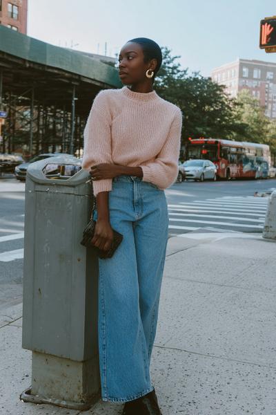 3. Outfits Aesthetic 2026: Brandy Sweater Outfit with Low-Rise Wide-Leg Denim