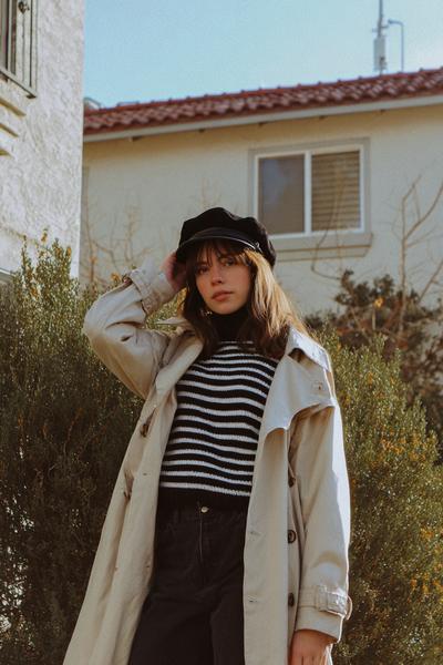 7. Outfits Aesthetic 2026: Brandy Melville Striped Sweater Outfit with Trench Coat Layers