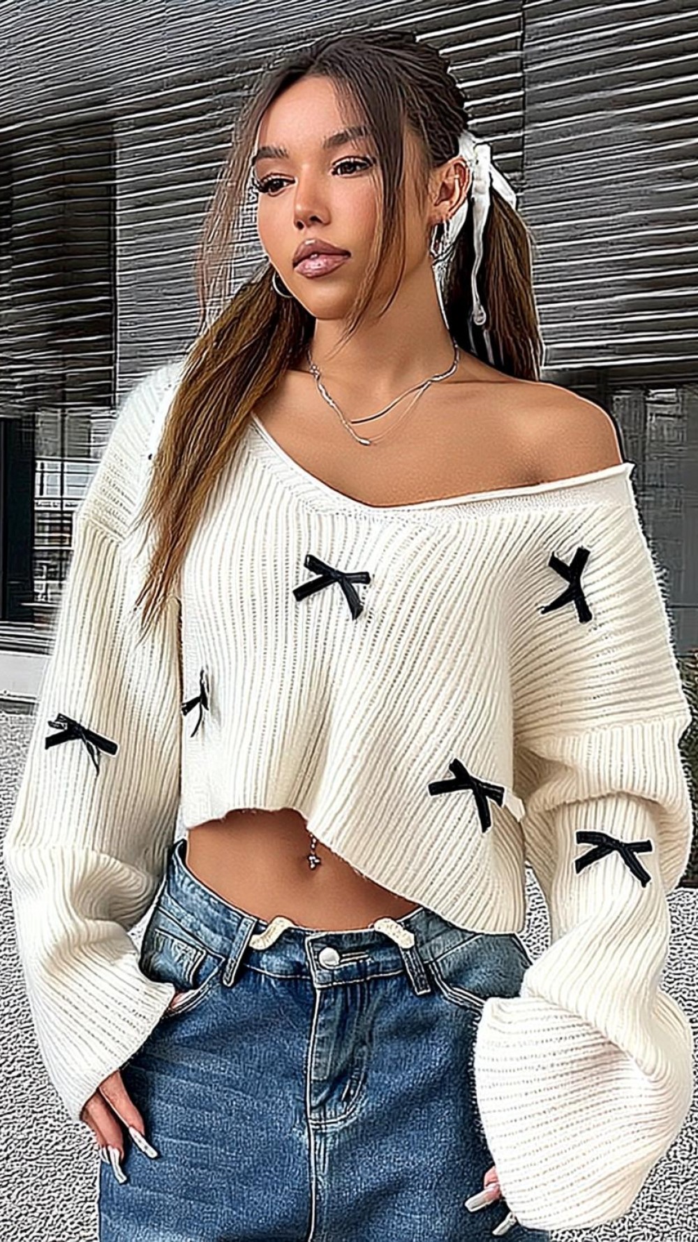 Cropped Bow Detail Chic