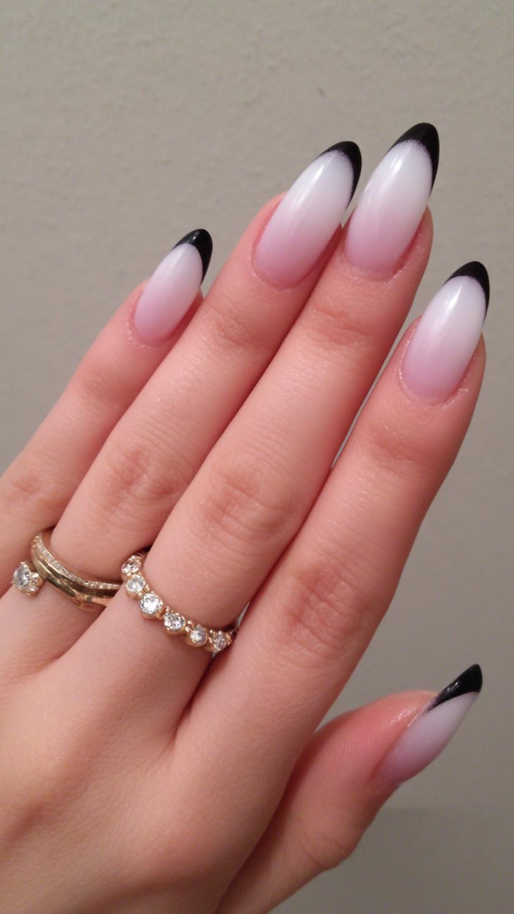 Nails Design Black And Gold - Nails To Go With A Black Dress: Classic Favorites