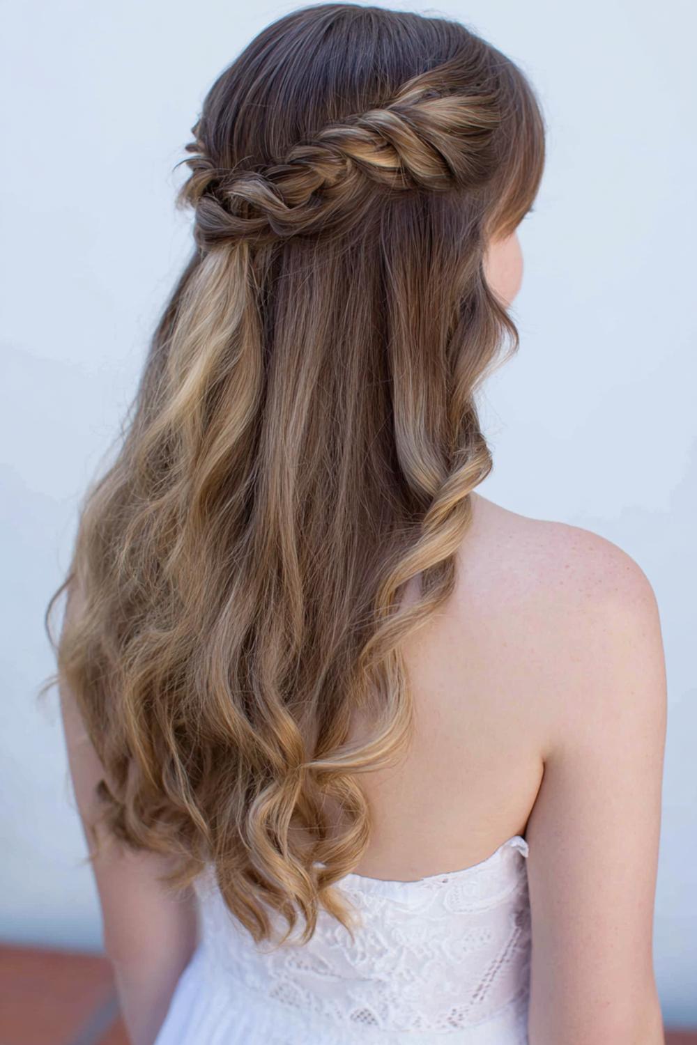 4. Pretty Braided Hairstyles: Romantic Half-Up Lace Braid