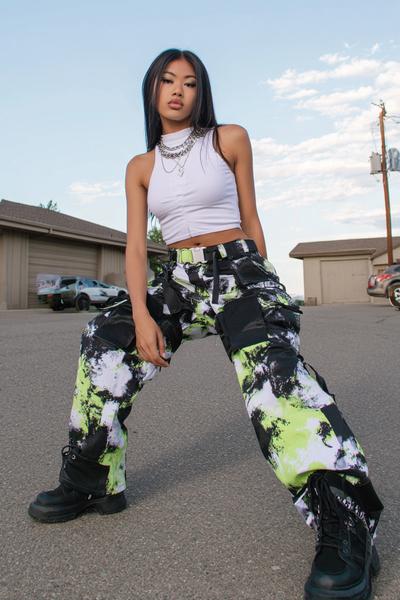 11. Camo Cargo Set Y2K Outfit with Looks Hip Hop Energy