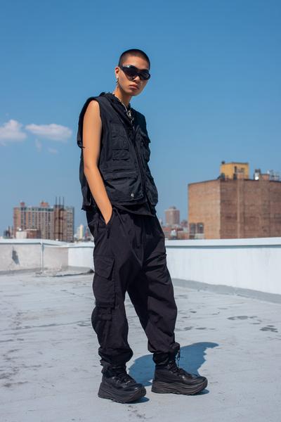 16. Tech Vest and Utility Pants Urban Outfit Y2K Outfit
